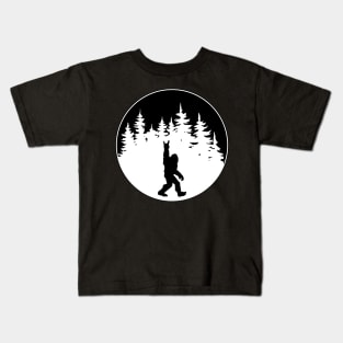 Yeti Bigfoot Sasquatch Circle Kids T-Shirt